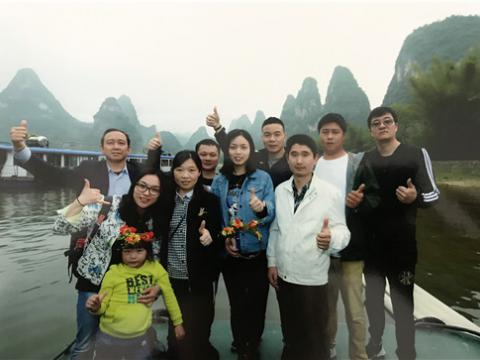 “2017年杜着秀员工游览”履历桂林风情