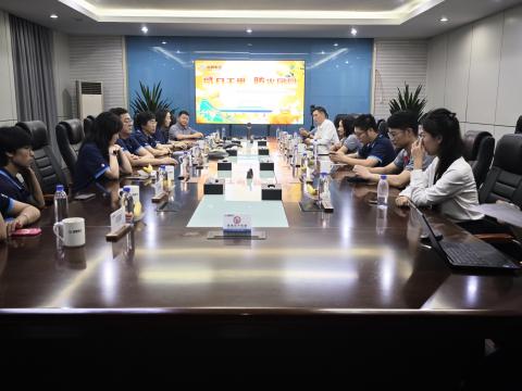 千里照归途 团圆共此时——Z6尊龙凯时集团进行表地职工中秋活动